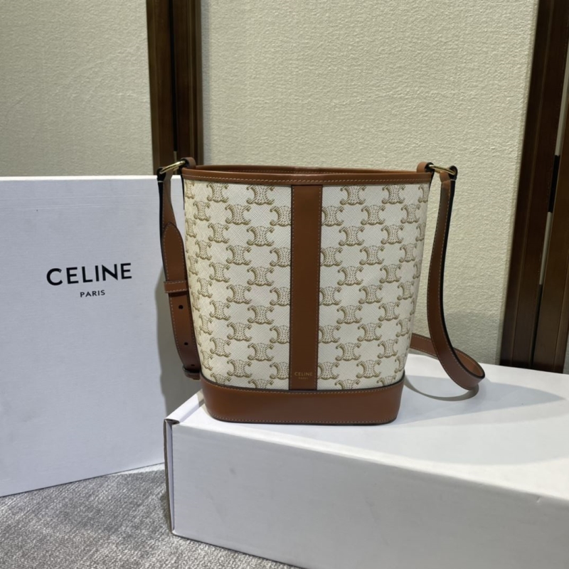 Ce1i*e bucket bags